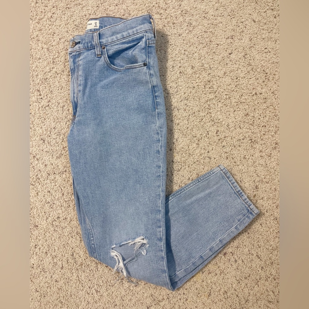 Abercrombie and Fitch Skinny Mom Jeans